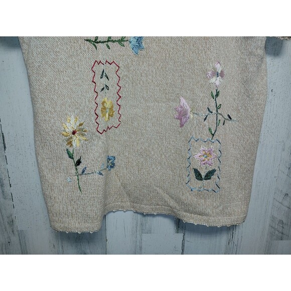 Vintage Salon Studio by Haband Woman Sweater Sz XL Embroidered Silk Hem Accent - Picture 2 of 7